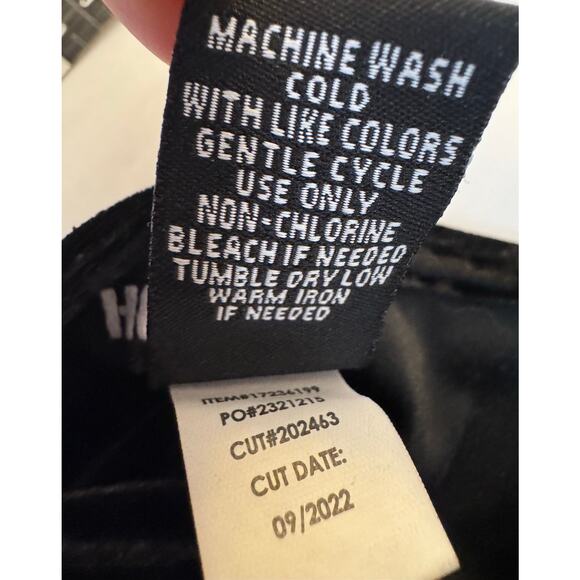 Hot Topic Cosmic Aura Black Velvet Witchy Coffin Charm Slip Mini Dress Medium - Picture 9 of 9